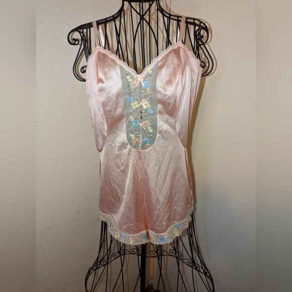 Vanity Fair Vintage Playsuit - Picture 1 of 8